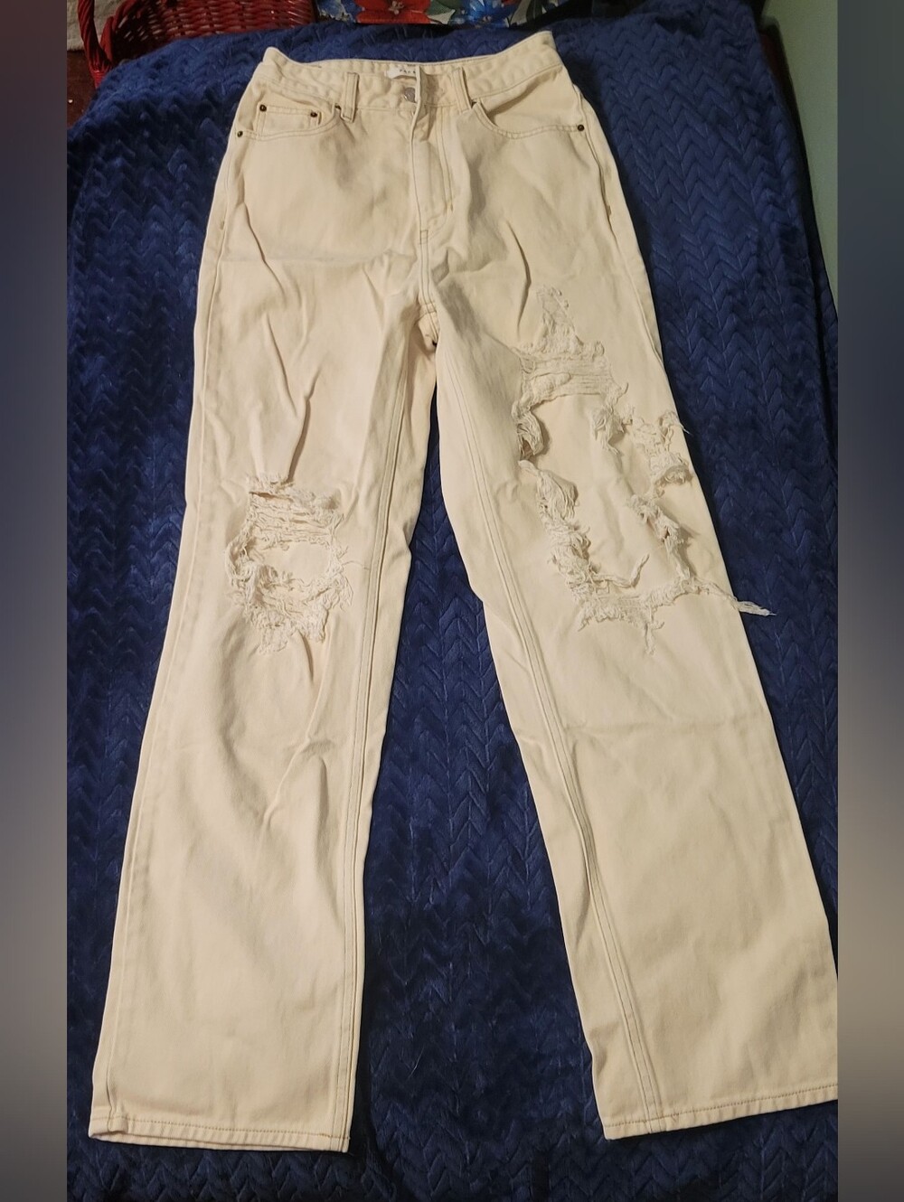 Women's PacSun beige/ecru high-rise distressed 90s boyfriend Jeans, Size 26